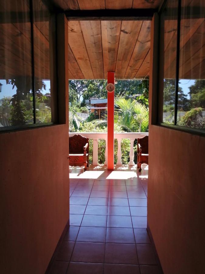 Hotel Internacional Guest House Antigua Exterior photo