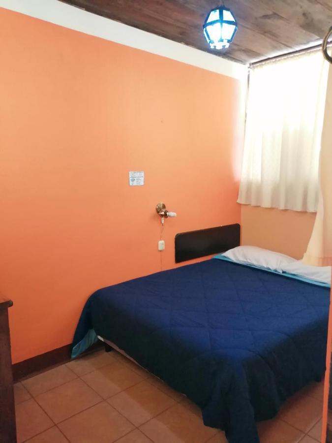 Hotel Internacional Guest House Antigua Exterior photo